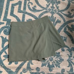 Olive Skort NWT